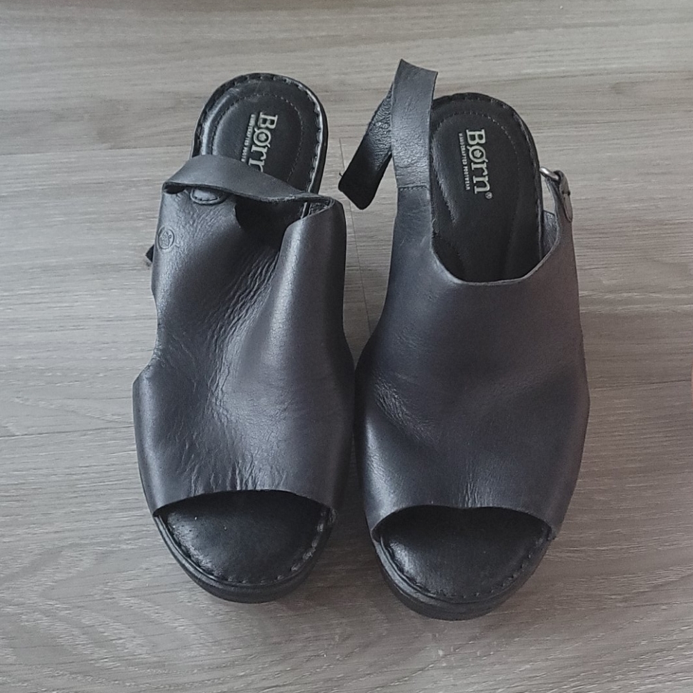 Born clogs